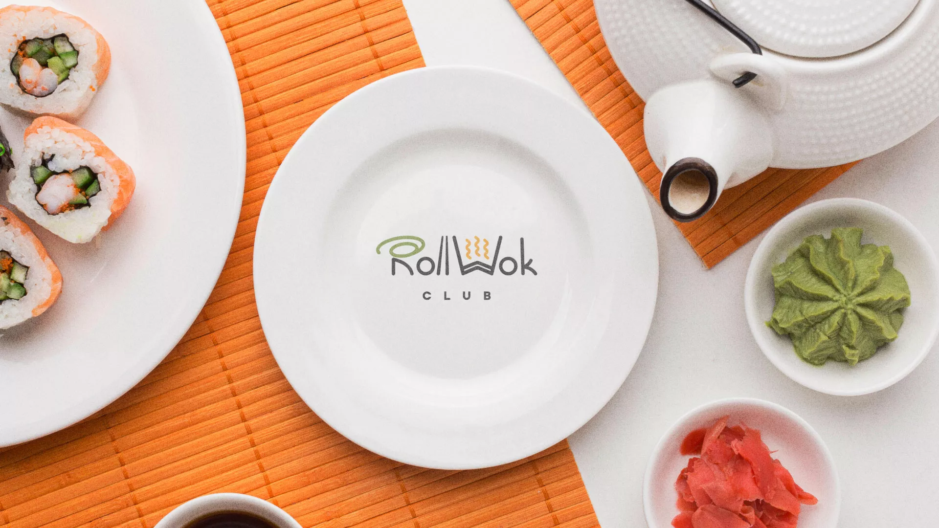 Разработка логотипа и фирменного стиля в Новосиле для суши-бара «Roll Wok Club» Разработка логотипа и фирменного стиля в Новосиле для суши-бара «Roll Wok Club»